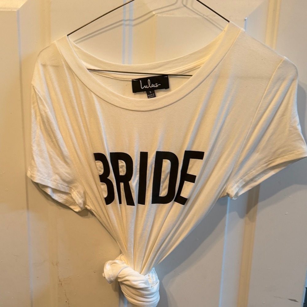 Lulu's Cream T-Shirt